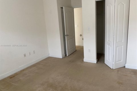 Снять в аренду кондоминиум в Саут-Майами, Флорида 1 спальня, 60.57м2, № 2000850 - фото 20