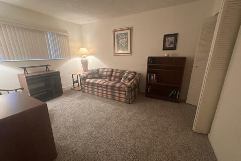 Condo in Delray Beach, Florida, 2 bedrooms  № 2249217 - photo 4