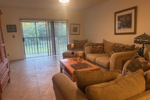 Condo in Delray Beach, Florida, 2 bedrooms  № 2249217 - photo 10