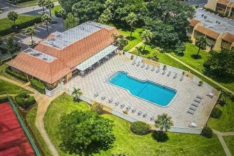 Condo in Delray Beach, Florida, 2 bedrooms  № 2249217 - photo 3