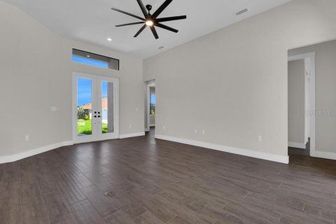 Villa ou maison à vendre à Port Charlotte, Floride: 4 chambres, 187.01 m2 № 1767052 - photo 5