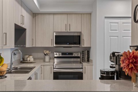 Купить кондоминиум в Дорал, Флорида 3 спальни, 141.68м2, № 1829004 - фото 8