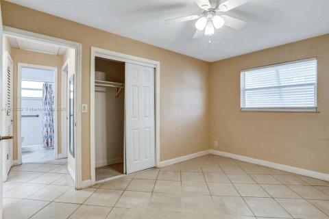 Купить виллу или дом в Холливуд, Флорида 3 спальни, 127.93м2, № 1975554 - фото 25