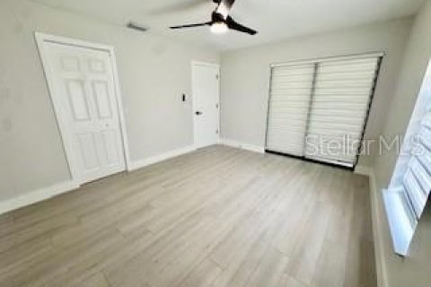 Villa ou maison à vendre à North Port, Floride: 3 chambres, 121.52 m2 № 1806861 - photo 9