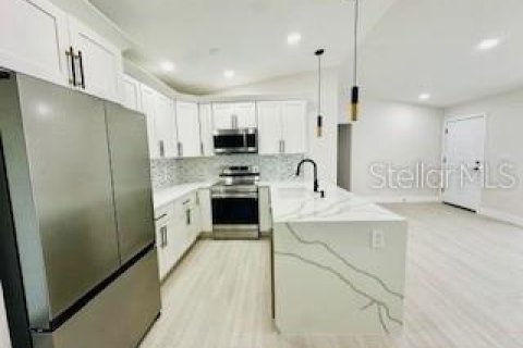 Villa ou maison à vendre à North Port, Floride: 3 chambres, 121.52 m2 № 1806861 - photo 27