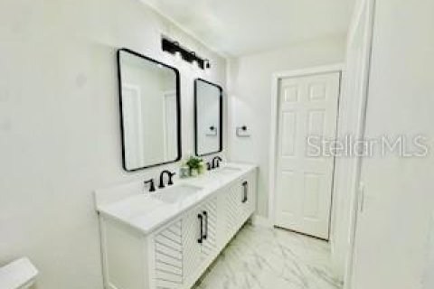 Villa ou maison à vendre à North Port, Floride: 3 chambres, 121.52 m2 № 1806861 - photo 19