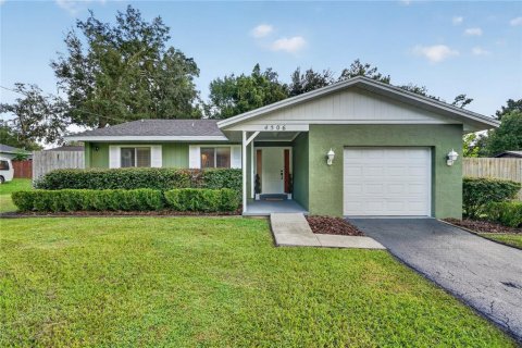 Villa ou maison à Ocala, Floride 3 chambres, 112.97 m2 № 2375835