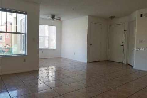 Condo in Kissimmee, Florida, 2 bedrooms  № 2238898 - photo 3