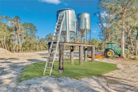 Terreno en venta en Fort MC Coy, Florida № 1554445 - foto 9