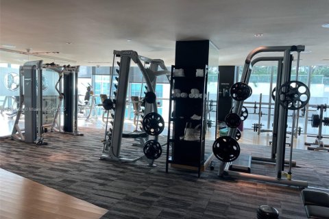 Condo in Miami, Florida, 1 bedroom  № 1956938 - photo 22