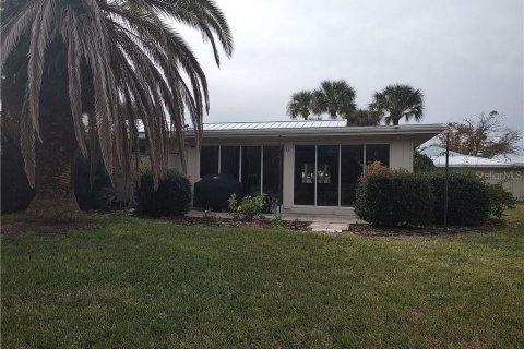 Condo in Crystal River, Florida, 2 bedrooms  № 1545950 - photo 6