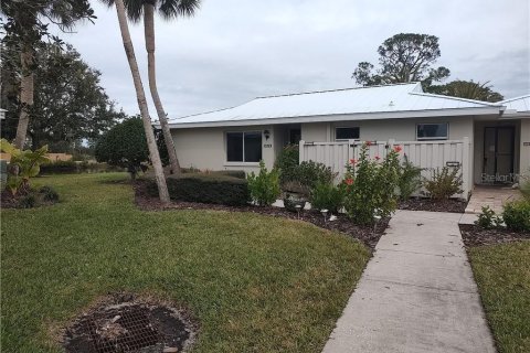 Condo in Crystal River, Florida, 2 bedrooms  № 1545950 - photo 1