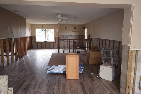 Condo in Crystal River, Florida, 2 bedrooms  № 1545950 - photo 7