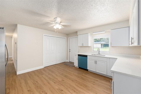 House in Hernando, Florida 3 bedrooms, 143.07 sq.m. № 1911927 - photo 19