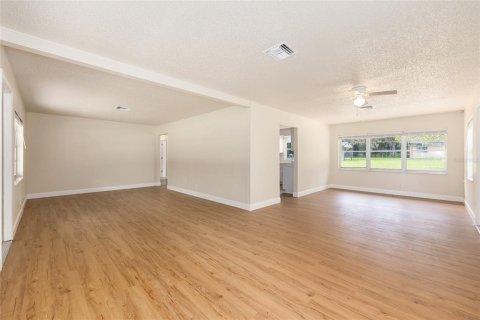 House in Hernando, Florida 3 bedrooms, 143.07 sq.m. № 1911927 - photo 14
