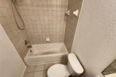 Copropriété à louer à Naples, Floride: 3 chambres, 116.31 m2 № 2173612 - photo 3