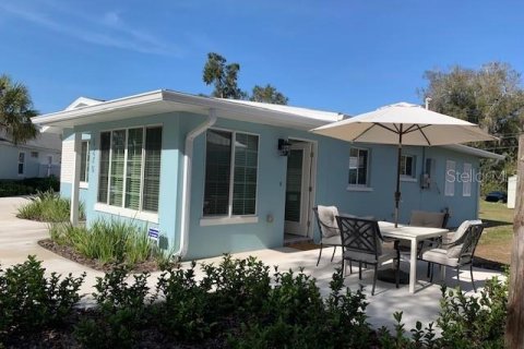 House in Safety Harbor, Florida 2 bedrooms, 113.62 sq.m. № 1421098 - photo 6