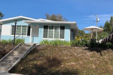 House in Safety Harbor, Florida 2 bedrooms, 113.62 sq.m. № 1421098 - photo 2
