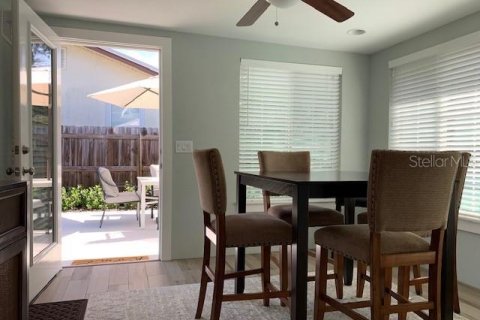 Villa ou maison à louer à Safety Harbor, Floride: 2 chambres, 113.62 m2 № 1421098 - photo 11