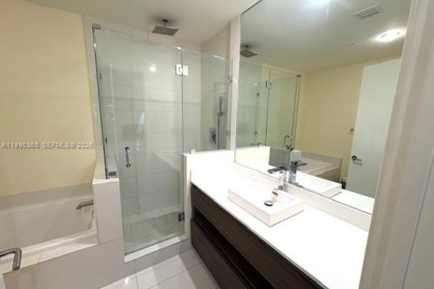 Снять в аренду кондоминиум в Майами, Флорида 2 спальни, 111.02м2, № 2057700 - фото 9