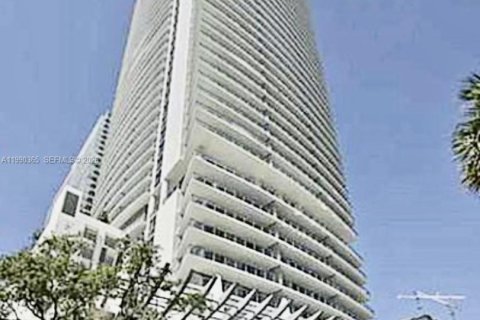 Кондоминиум с 2 спальнями в Майами, Флорида № 2057700