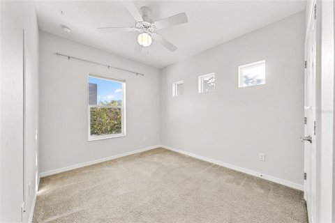Townhouse in Clearwater, Florida 3 bedrooms, 130.25 sq.m. № 2427100 - photo 29