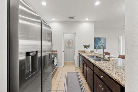 Townhouse in Clearwater, Florida 3 bedrooms, 130.25 sq.m. № 2427100 - photo 11