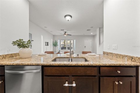 Townhouse in Clearwater, Florida 3 bedrooms, 130.25 sq.m. № 2427100 - photo 13