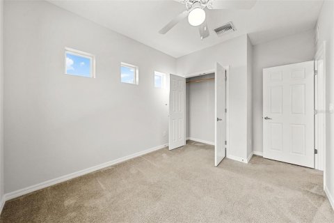 Townhouse in Clearwater, Florida 3 bedrooms, 130.25 sq.m. № 2427100 - photo 26