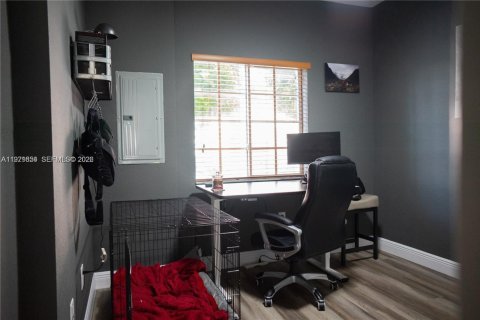 Townhouse in Tamarac, Florida 3 bedrooms, 123.75 sq.m. № 2036423 - photo 13