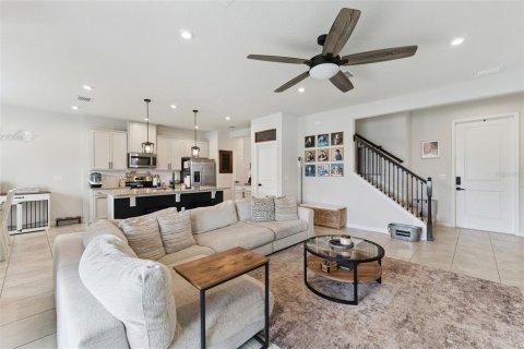 House in DeLand, Florida 4 bedrooms, 190.08 sq.m. № 2144529 - photo 7