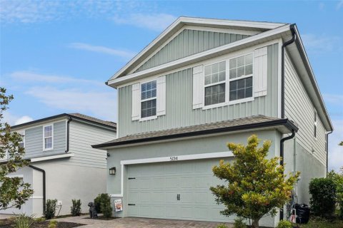 House in DeLand, Florida 4 bedrooms, 190.08 sq.m. № 2144529 - photo 2