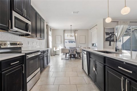 Villa ou maison à vendre à Wesley Chapel, Floride: 3 chambres, 236.81 m2 № 2217933 - photo 9