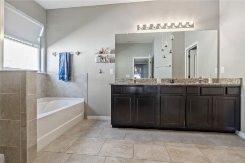 Villa ou maison à vendre à Wesley Chapel, Floride: 3 chambres, 236.81 m2 № 2217933 - photo 21