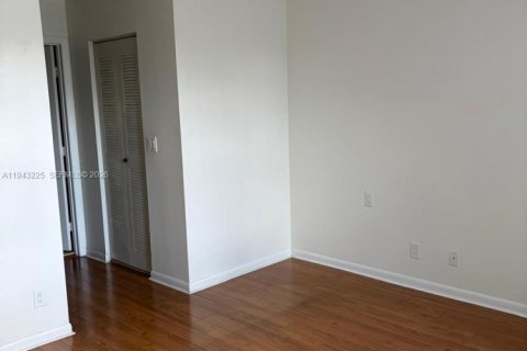 Villa ou maison à louer à Boynton Beach, Floride: 3 chambres, 141.4 m2 № 1999545 - photo 30