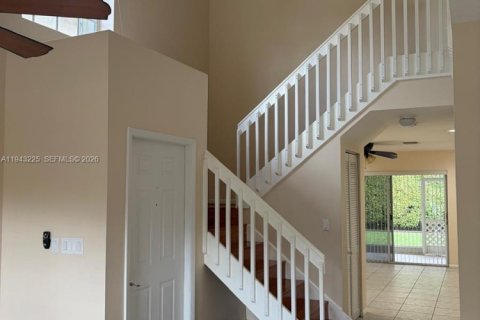 Villa ou maison à louer à Boynton Beach, Floride: 3 chambres, 141.4 m2 № 1999545 - photo 2