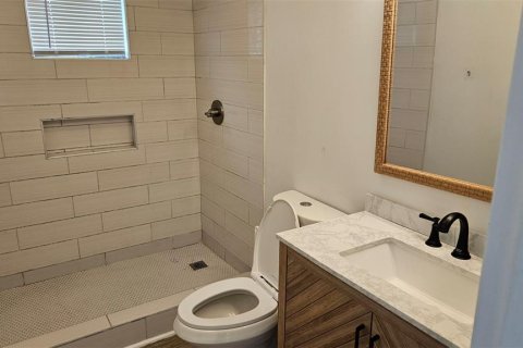 Casa en venta en Panama City, Florida, 6 dormitorios, 167.22 m2 № 1908548 - foto 11