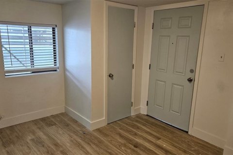 Casa en venta en Panama City, Florida, 6 dormitorios, 167.22 m2 № 1908548 - foto 30