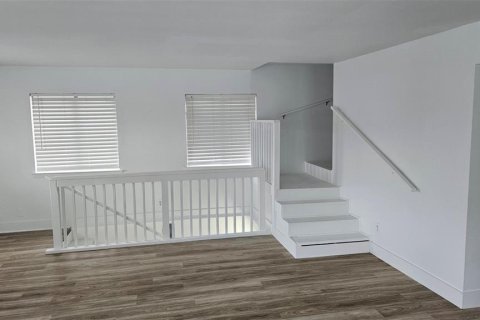 Casa en venta en Panama City, Florida, 6 dormitorios, 167.22 m2 № 1908548 - foto 5