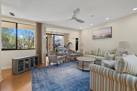 Townhouse in Longboat Key, Florida 2 bedrooms, 151.06 sq.m. № 1433696 - photo 13