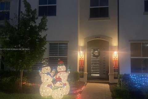 Adosado en venta en Homestead, Florida, 4 dormitorios, 173.91 m2 № 1985055 - foto 3