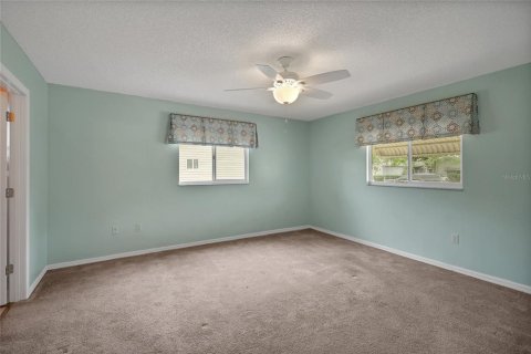House in Summerfield, Florida 2 bedrooms, 129.88 sq.m. № 1250084 - photo 20