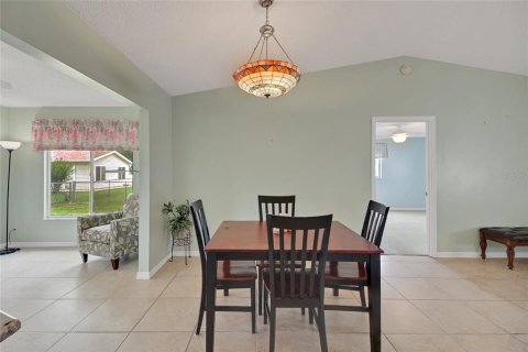 House in Summerfield, Florida 2 bedrooms, 129.88 sq.m. № 1250084 - photo 17