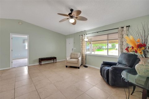 House in Summerfield, Florida 2 bedrooms, 129.88 sq.m. № 1250084 - photo 18