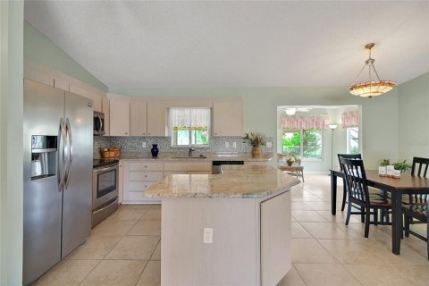 House in Summerfield, Florida 2 bedrooms, 129.88 sq.m. № 1250084 - photo 15