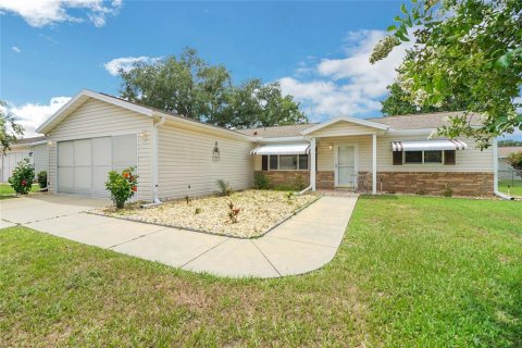 House in Summerfield, Florida 2 bedrooms, 129.88 sq.m. № 1250084 - photo 5