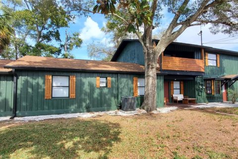 Duplex in Largo, Florida 7 bedrooms, 323.02 sq.m. № 2213160 - photo 4