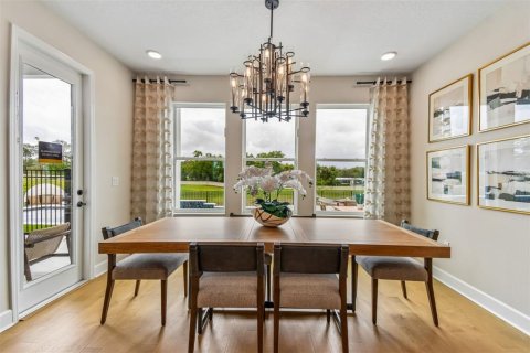 Villa ou maison à vendre à Apopka, Floride: 4 chambres, 327.76 m2 № 2405367 - photo 15