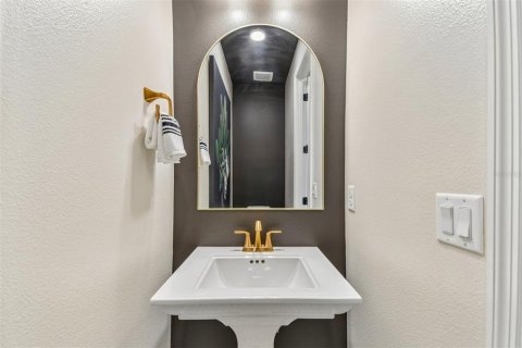 Villa ou maison à vendre à Apopka, Floride: 4 chambres, 327.76 m2 № 2405367 - photo 17