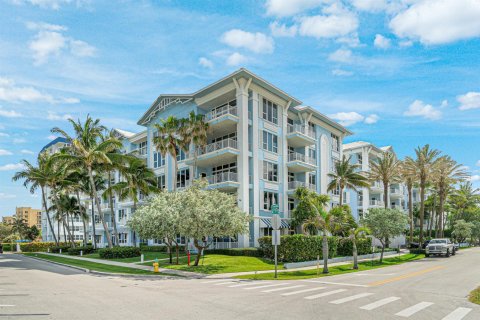 Купить кондоминиум в Дирфилд-Бич, Флорида 3 комнаты, 206.24м2, № 2146210 - фото 3